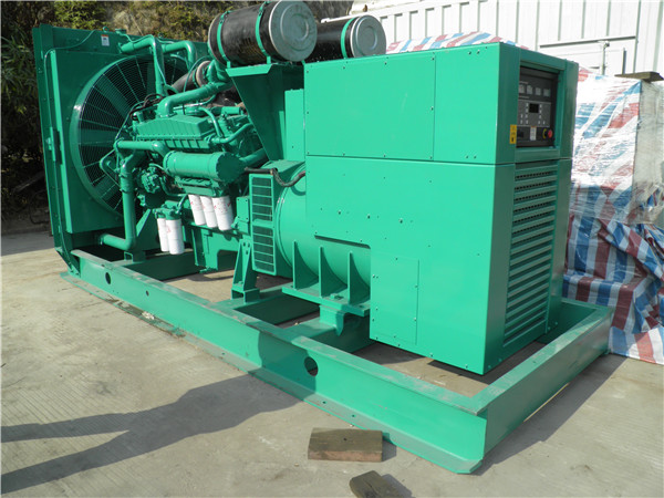 磐安发电机租赁-厂家给大家介绍发电机失磁现象