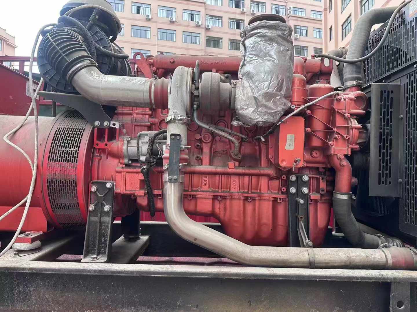 磐安如何选择适合 600kW 柴油发电机组的过载保护器？