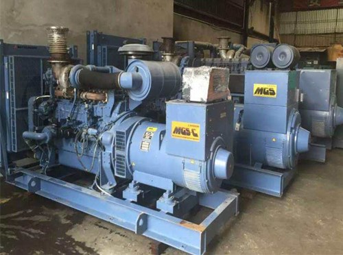 磐安发电机组带负载降电压是什么原因照成的？