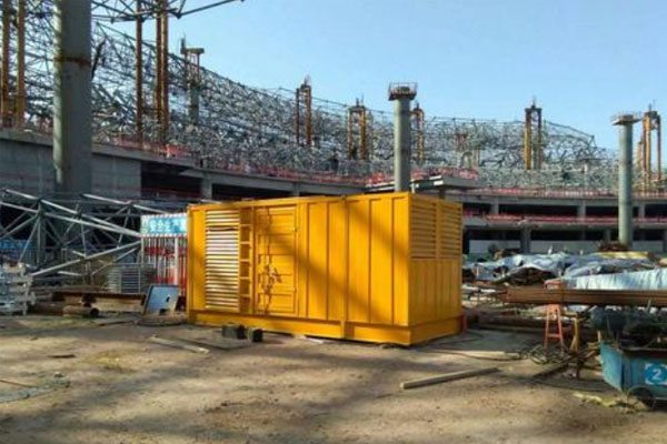磐安发电机出租如何判断空气滤清器是否需要更换？
