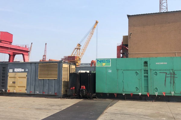 磐安发电机出租空气滤清器的清洁频率是多少？